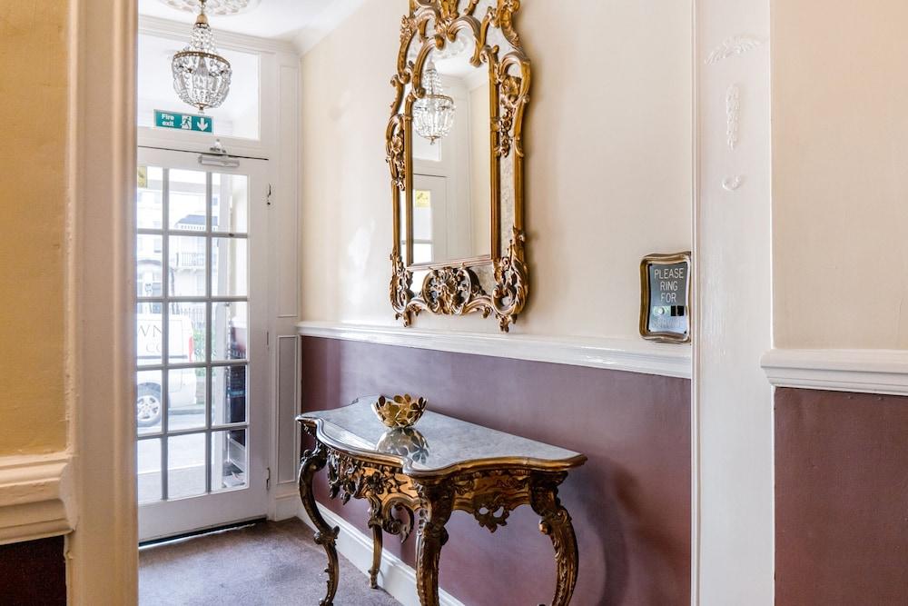 The Gullivers Hotel Hove Buitenkant foto
